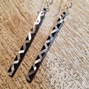 Black & white zig zag stripe long natural gemstone earrings